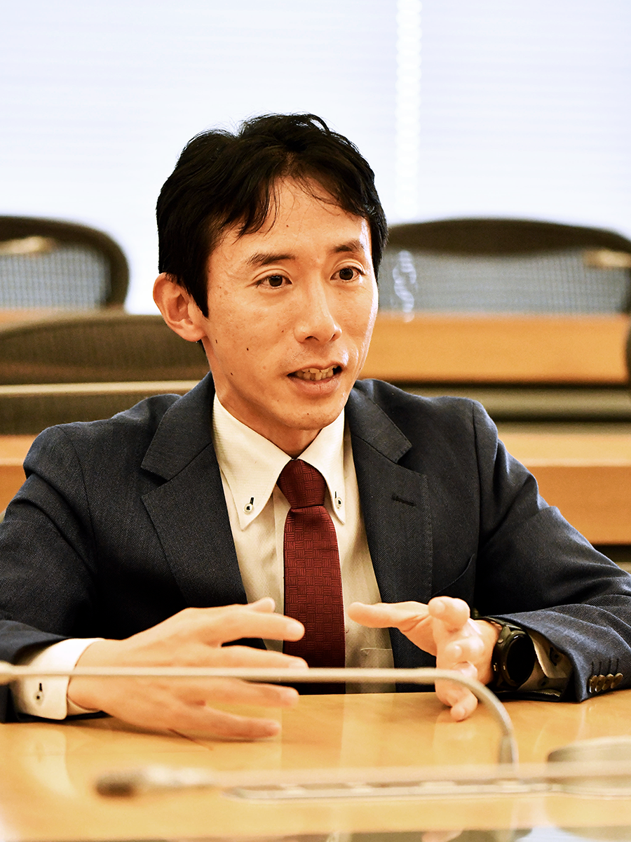 日興アセットマネジメント 柴本 翔